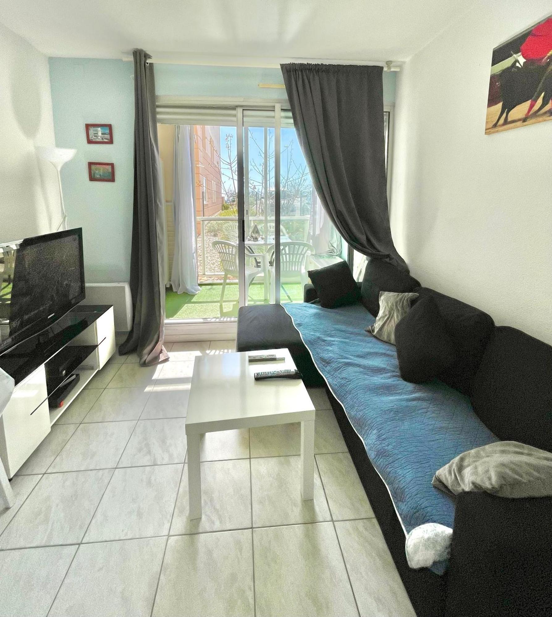 Joli Avec Piscine Appartement